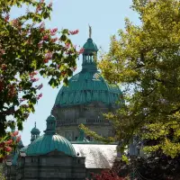 B.C. strike escalates to include about 26,000 public service workers, professionals