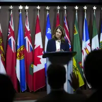 Alberta Premier Smith says Ottawa is dodging responsibility for pipeline decision