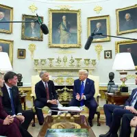 From golf balls to trade talks: Mark Carney negotiates tricky path forward with Donald Trump