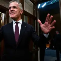 PM Carney risks trouble without loyal ‘palace guard,’ say political players
