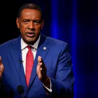 Trump ally Vernon Jones announces run for Georgia secretary of state