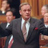 Records reveal what Chretien told ministers before Quebec referendum