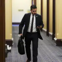 CSIS pledges 'robust' review of technologies in response to critical watchdog report