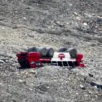 'Catastrophic': Tour bus had brake problems before deadly Columbia Icefield rollover