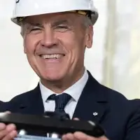 South Korean defence company seeks dozens of Canadian partners in bid to win submarine deal