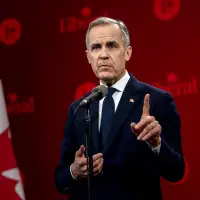 Slogans, flags and 500 BeaverTails: Inside Carney’s spending for his Liberal leadership bid