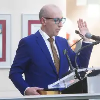 Albertans to pick mayors, councillors in provincewide municipal elections