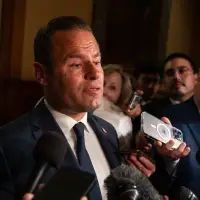 Ontario labour minister under fire for skills development funding