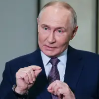 Trump's turnaround on sanctions targets Russia's oil companies that fund the war in Ukraine