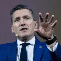 Solomon considering age restrictions for chatbots in privacy bill