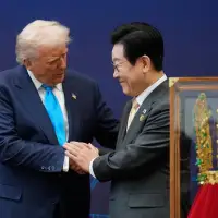 Trump scores golden gifts as United States and Seoul advance trade talks