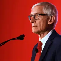 Wisconsin becomes the 36th state to limit cellphones in schools