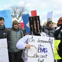 Expelled CAQ member of Quebec legislature slams government over doctor payment bill