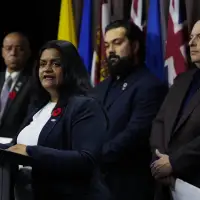 Federal unions vow to fight public service cuts as government looks to trim costs