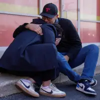 Chicago day care worker detained by immigration agents released after community support