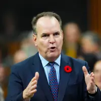 Budget ‘squarely in the middle of Canadian politics’: Government House leader
