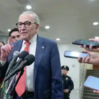 Shutdown proposal pits Democrats' moderates and progressives against centrist Senate dealmakers