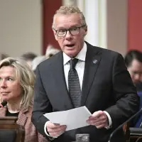 Quebec labour minister wants power to intervene in Montreal transit strike