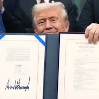 The Latest: Federal offices reopen as the government shutdown ends