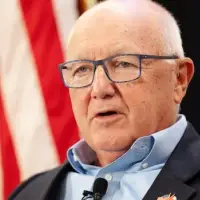 Hoekstra accuses Canada of meddling in U.S. politics, says restarting trade talks ‘not going to be easy'