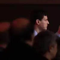 Speaker's vote gets northern power line through B.C. legislature by slimmest margin