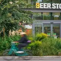 Deal reached to allow grocers to avoid accepting beer and wine empties