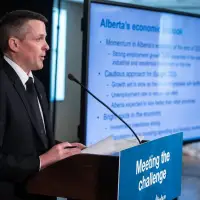 Alberta's economy remains in the red with tweaked $6.4B deficit