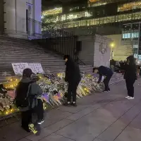 B.C. community holds vigil to mourn deaths, losses in deadly Hong Kong fire