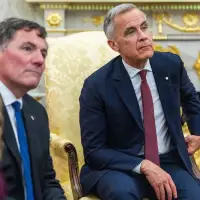 Carney Doesn’t Plan to Talk Trade with Trump at FIFA Event, LeBlanc Says