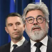 Quebec government to table bill banning vote-buying in leadership races