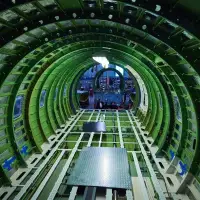 Critics question Saab's offer to bring 10,000 aerospace jobs to Canada