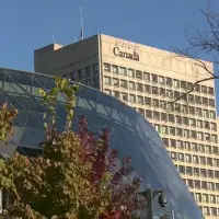 Federal government begins notifying public servants of possible job cuts