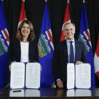 B.C. First Nation meets with Alberta minister to oppose changing tanker ban