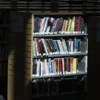 Libraries say budget proposal to end shipping program would be 'catastrophic'