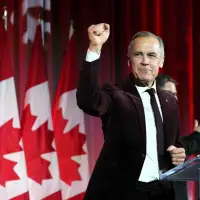 Carney’s Liberals hold narrow lead over Conservatives as 2025 ends: poll