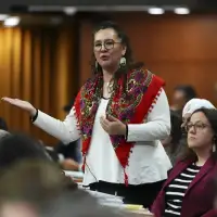 Ottawa, First Nations presenting plans to reform child welfare system