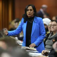 Amid talk of possible peace deal for Ukraine, Canada's focus is Ukraine's sovereignty