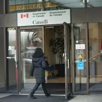 Immigration department halts skilled refugee jobs program, leaving employers in limbo