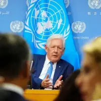 Former UN ambassador Bob Rae says Trump administration is ‘out of control’