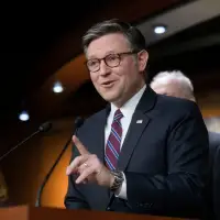 House easily passes spending package as lawmakers work to avoid another shutdown