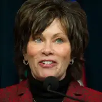 Chance of privately developed pipeline almost ‘zero’ if no government backstop: former Alberta energy minister