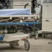 Alberta NDP calls on Premier Smith to acknowledge, address ER capacity 'crisis'