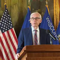 Democrats hope a blue wave washes over Wisconsin and gives them total control of battleground state