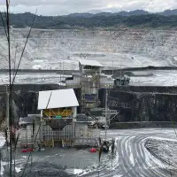 First Quantum says Panama government will authorize ore removal at Cobre copper mine