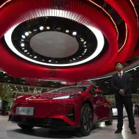 Canada EV deal with China boosts investment potential but U.S. access question looms