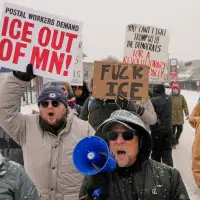 After Minneapolis, Democrats confront political vulnerabilities to battle Trump on immigration