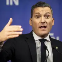 Experts warn Canada risks losing top researchers in 'global war for AI talent'