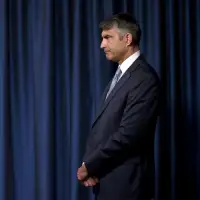 Feds select former B.C. chief electoral officer to oversee foreign influence registry