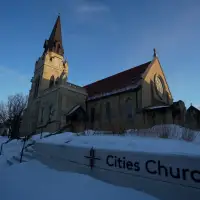 What to know about the civil rights charges filed against Don Lemon for church protest in Minnesota