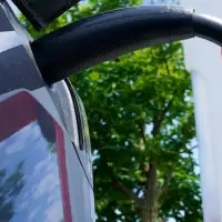 Government expected to announce it's scrapping EV mandate in favour of new fuel efficiency system: source